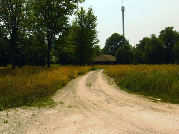 Bob-Lo Island - Pic 24 Building (newer photo)